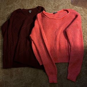 Bundle of 2 Sweaters